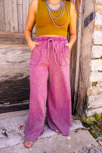 The Robin Wide Leg Pants in Mauve