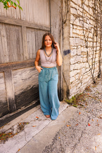 The Robin Wide Leg Pants in Teal