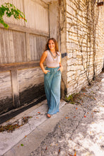 Load image into Gallery viewer, The Robin Wide Leg Pants in Teal
