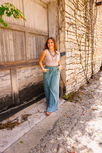 The Robin Wide Leg Pants in Teal