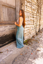 Load image into Gallery viewer, The Robin Wide Leg Pants in Teal
