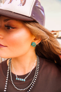 The Alejandra Clusters Mix Stone