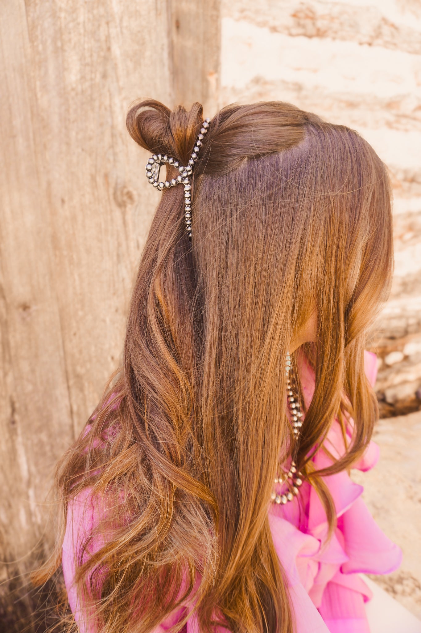 The Navajo Pearl Claw Clip – Punchy Vaquera