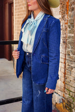 Load image into Gallery viewer, The Lee Blazer
