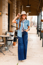 Load image into Gallery viewer, The Shorty Top in Light Blue
