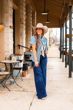 Load image into Gallery viewer, The Shorty Top in Light Blue
