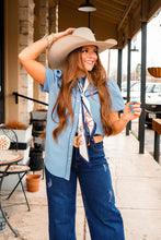 Load image into Gallery viewer, The Shorty Top in Light Blue
