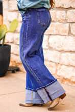 Load image into Gallery viewer, The Steamlined Jeans in Dark Wash
