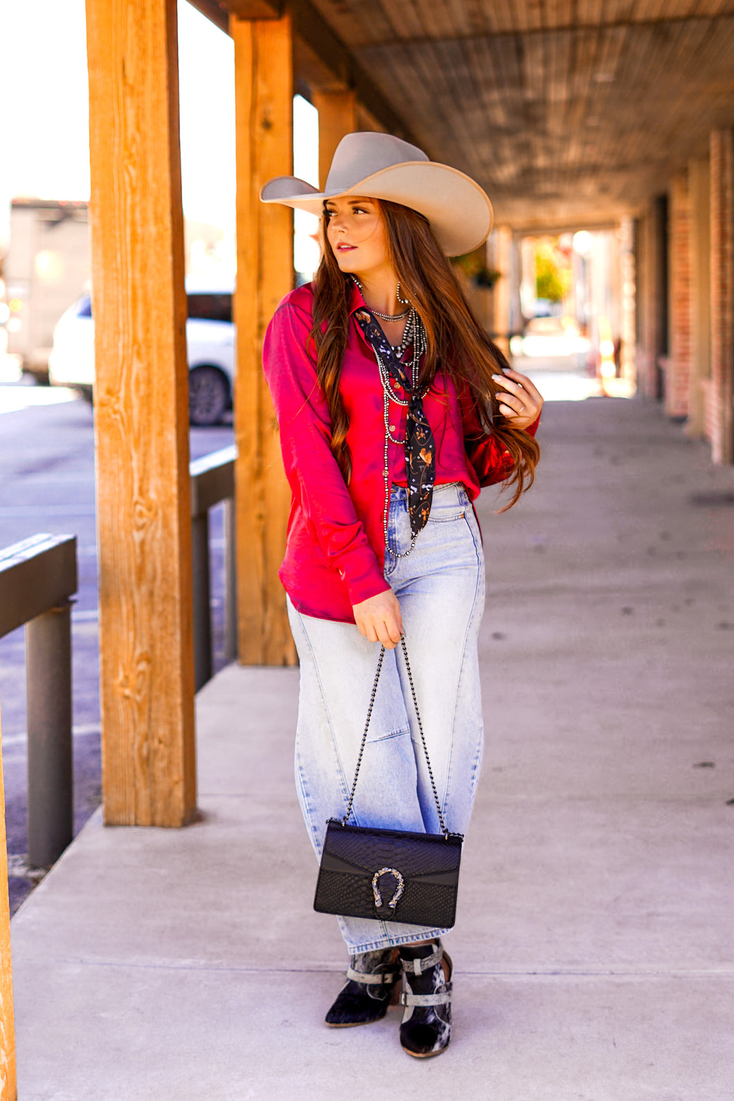 The Teagan Top in Fuchsia