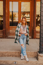Load image into Gallery viewer, The Holly Blazer in Green
