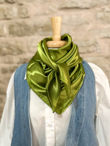 35x35 Wild Rag