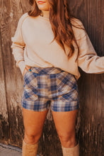 Load image into Gallery viewer, The Cherilyn Plaid Shorts
