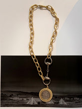 Load image into Gallery viewer, Winner Circle Necklace
