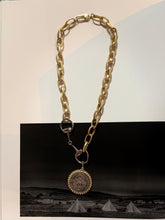 Load image into Gallery viewer, Winner Circle Necklace
