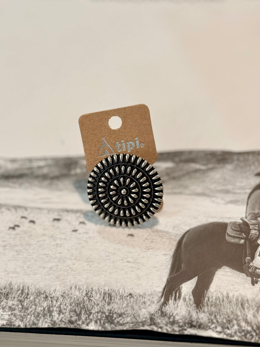 The Luna Concho Ring