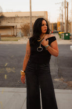 Load image into Gallery viewer, The Everly Top in Black
