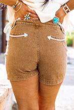Load image into Gallery viewer, The Salado Shorts in Tan
