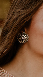 The Amora Concho Earrings