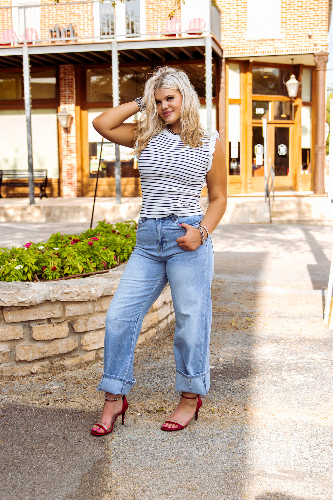 The Marren Barrel Jeans