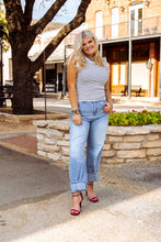 Load image into Gallery viewer, The Marren Barrel Jeans
