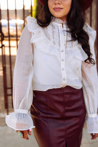 The Claya Top in White