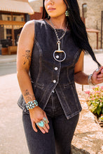 Load image into Gallery viewer, The Josephine Vest
