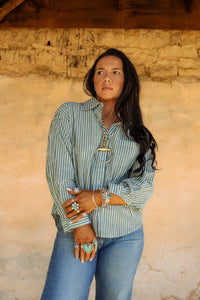 The Charis Top