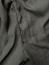 Load image into Gallery viewer, SALE 49. Black Tie Top / SZ SMALL
