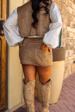 Load image into Gallery viewer, The Buckskin Beauty Skirt
