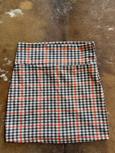 SALE 43. Plaid Skirt / SZ Small