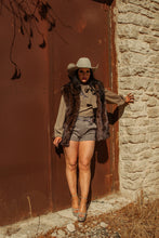 Load image into Gallery viewer, The Sugarcoat Fur Vest
