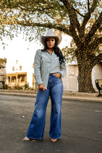 Load image into Gallery viewer, The Western Whimsy Top in Green
