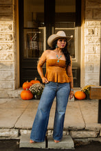 Load image into Gallery viewer, The Ruston Top
