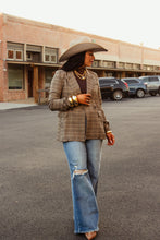 Load image into Gallery viewer, The Luxe Blazer in Khaki
