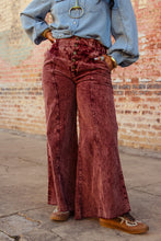 Load image into Gallery viewer, The Dusty Trails Pants in Wine
