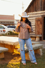 Load image into Gallery viewer, The Range View Ruffle Top
