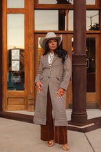 Load image into Gallery viewer, The Silver Spur Coat
