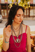 Load image into Gallery viewer, The Large Chain Necklace
