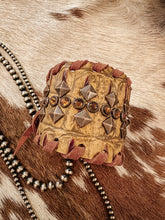 Load image into Gallery viewer, The Triana Leather Cuff
