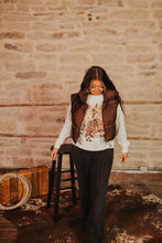 Load image into Gallery viewer, The Montana Jeans in Washed Black
