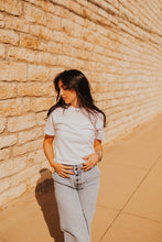 Load image into Gallery viewer, The Jolene Crop Tee in White
