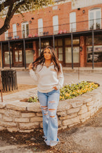 Load image into Gallery viewer, The Dru Pullover in Ivory

