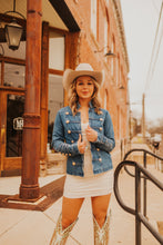 Load image into Gallery viewer, The Clyde Denim Jacket
