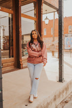 Load image into Gallery viewer, The Mauve Honey Pullover
