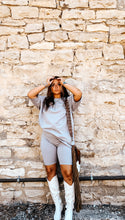Load image into Gallery viewer, The Tinsley Oversized Tee in Slate Gray
