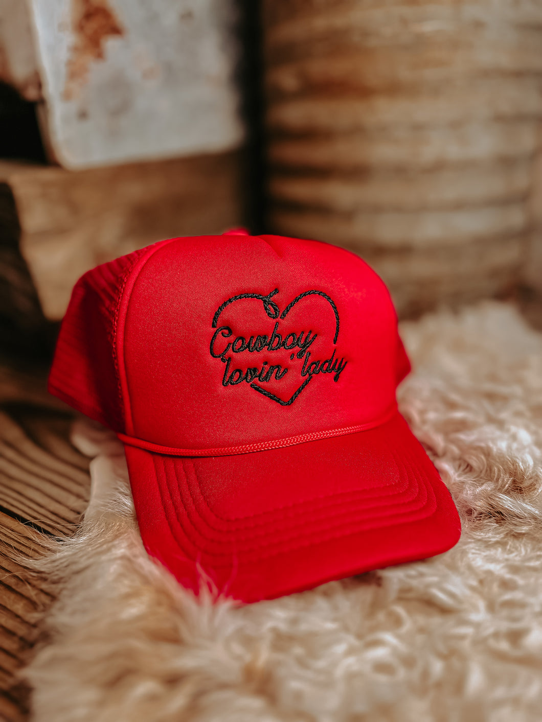 Cowboy Lovin' Lady Cap in Red