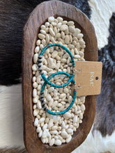 Load image into Gallery viewer, Hoop Wrap Around Stones With Pearls

