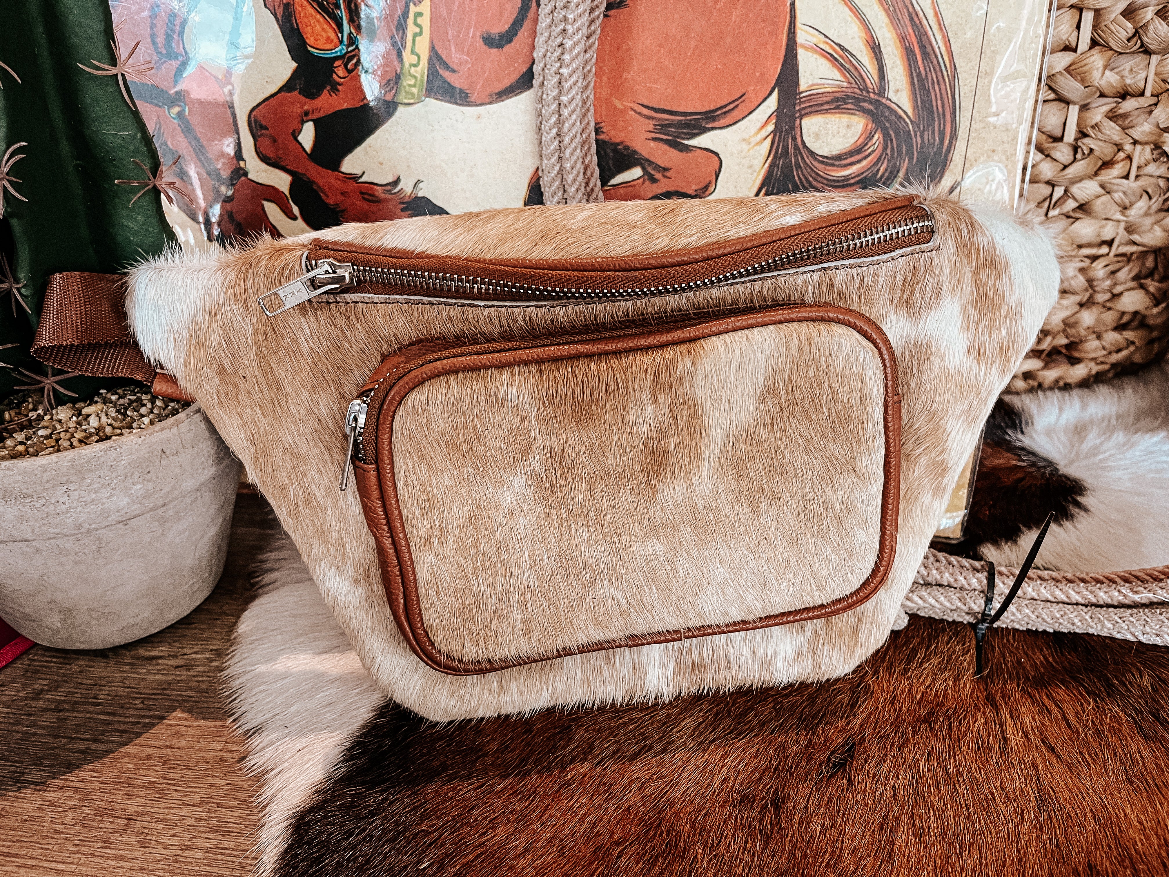 Leather Cowhide Fanny Pack – Punchy Vaquera