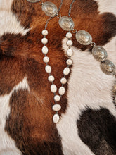 Load image into Gallery viewer, The Buck Necklace
