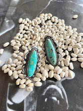 Load image into Gallery viewer, One Stone Turquoise Ring
